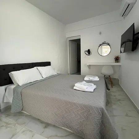 Aparthotel Stella Nomikou 3*